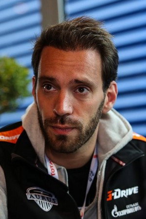 Jean-Éric Vergne portrait