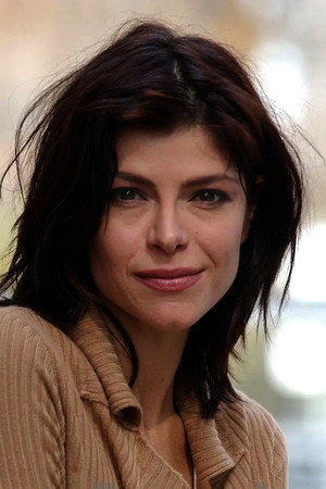 Guylaine St-Onge portrait