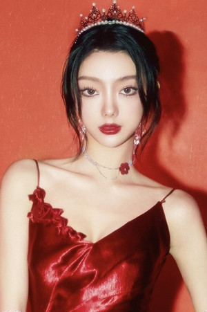 Li Zi Ting portrait