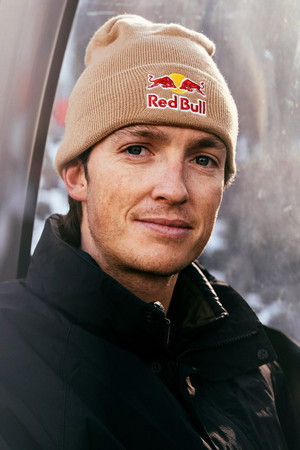 Scotty James portrait