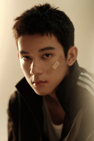 Lin Muran portrait