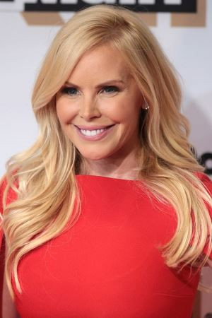 Gena Lee Nolin portrait