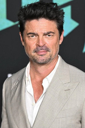 Karl Urban portrait