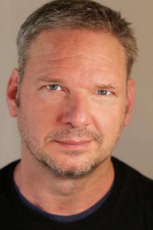 Tom Kiesche portrait