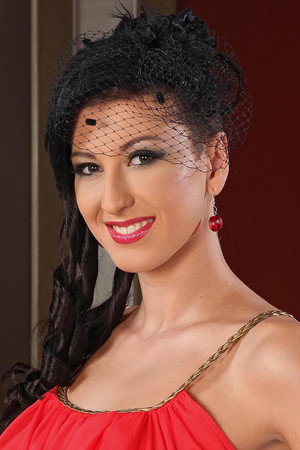 Emylia Argan portrait