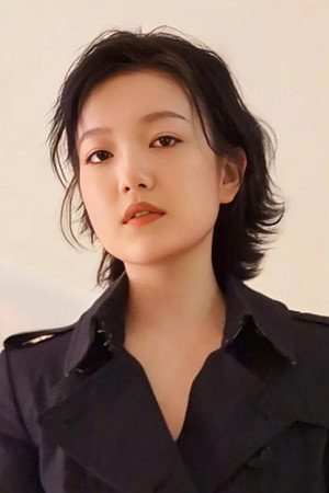 Zhou Meijun portrait