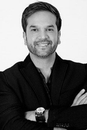 Óscar Mauricio Rodríguez portrait