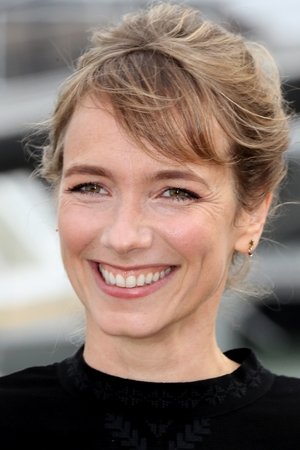 Julie-Anne Roth portrait