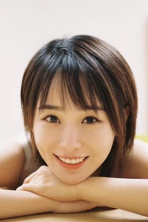 Qin Yijia portrait