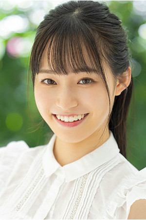 Mari Iwahiro portrait