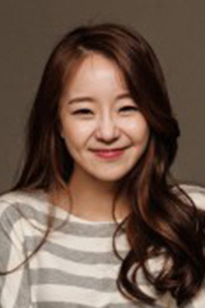 Moon Hee-ra portrait