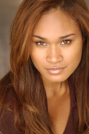Tara Wilson portrait