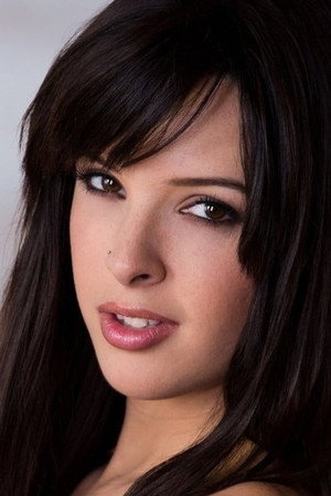 Natalie Heart portrait