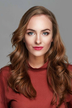 Elizaveta Maximová portrait