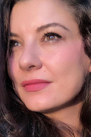 Irem Altug portrait