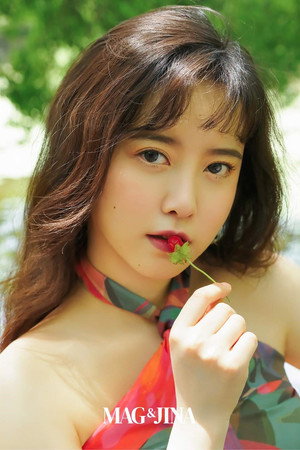 Koo Hye-sun portrait