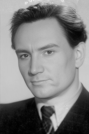 Igor Bezyaev portrait
