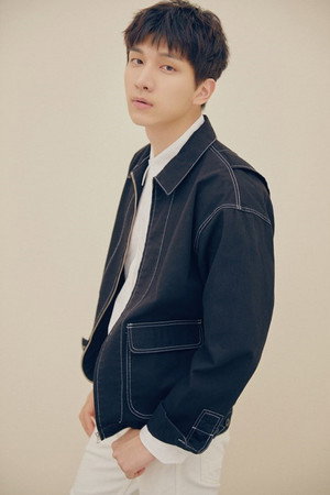 Han Sang-hyuk portrait