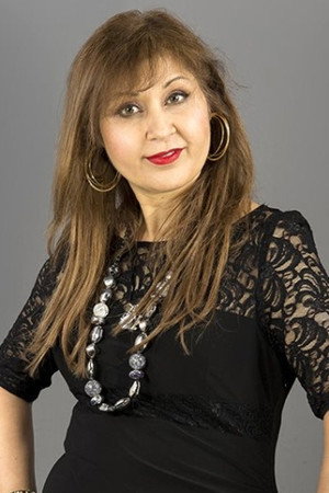 Nina Kumar portrait