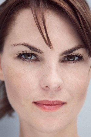 Austa Lea Jespersen portrait