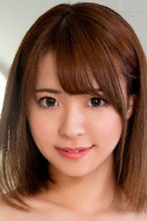 Natsu Tojo portrait