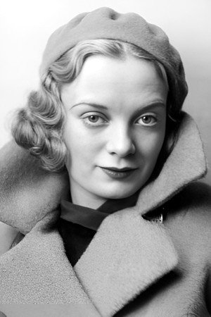 Carol Coombe portrait