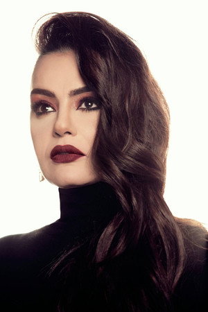 Sherihan portrait