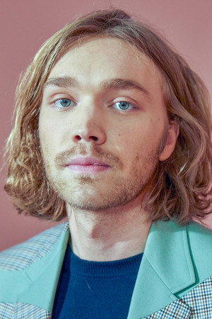 Charlie Plummer portrait