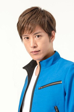 TAKERU portrait