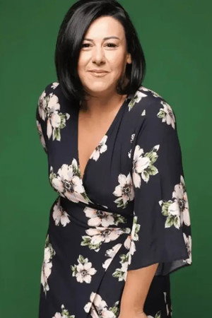 Esin Gündoğdu portrait