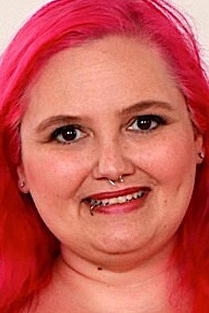 Sara Star portrait