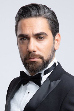 Kadir Doğulu portrait