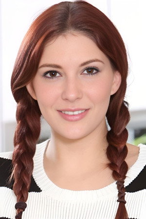 Ashlyn Molloy portrait