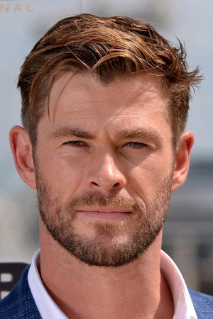 Chris Hemsworth portrait
