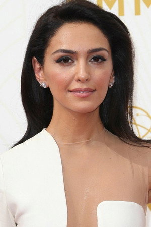 Nazanin Boniadi portrait