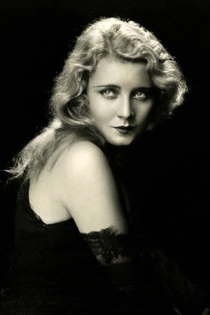 Jeanette Loff portrait