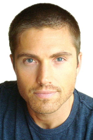 Eric Winter portrait