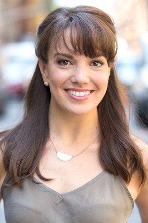 Kara Lindsay portrait