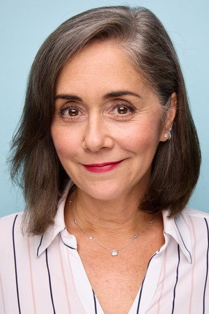 Rae Latt portrait