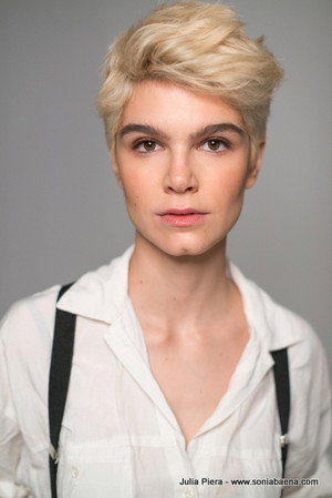 Julia Piera portrait