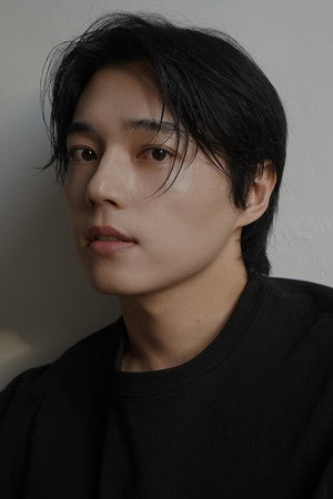 Ji Yoon-jae portrait
