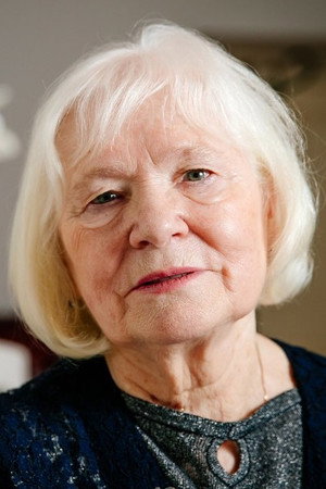 Maile Hiiet portrait