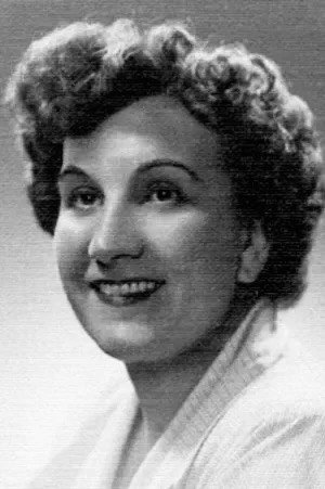Lucie Mitchell portrait