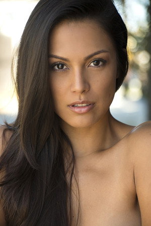 Raquel Pomplun portrait