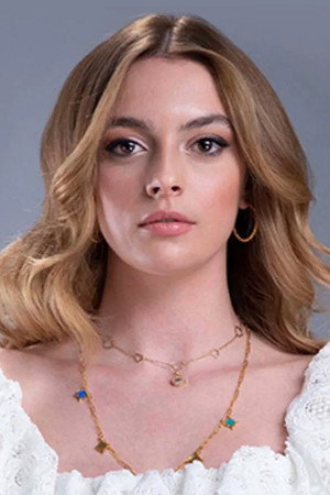 Melis Sezen portrait