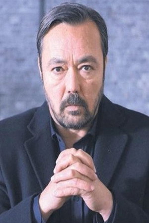 Engin Benli portrait