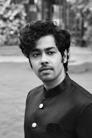 Riddhi Sen portrait