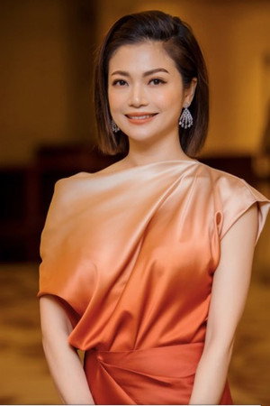 Kiều Anh portrait