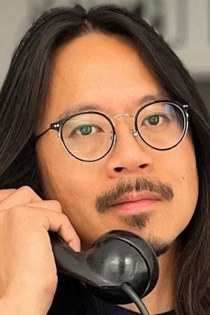 Sheng Wang portrait