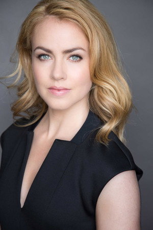 Amanda Schull portrait